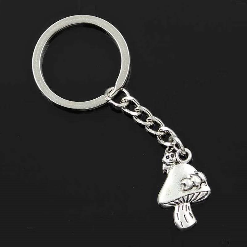 New Fashion Men 30mm Car Keychain DIY Metal Holder Chain Vintage Centipede Mushroom 25x16mm Silver Color Pendant Gift