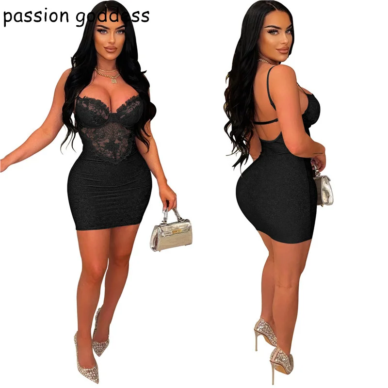 

2023 Hot Sexy Women Summer Backless Bodycon Mini Dress Strap V Neck Lace Patchwork See Through Night Club Party Dress Black Red