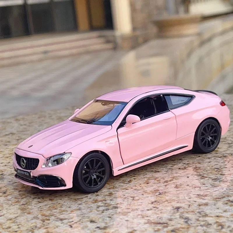 1:32 Mercedes Benz C63S High Simulation Diecast Metal Alloy Model car Sound Light Pull Back Collection Kids Toy Gifts A55