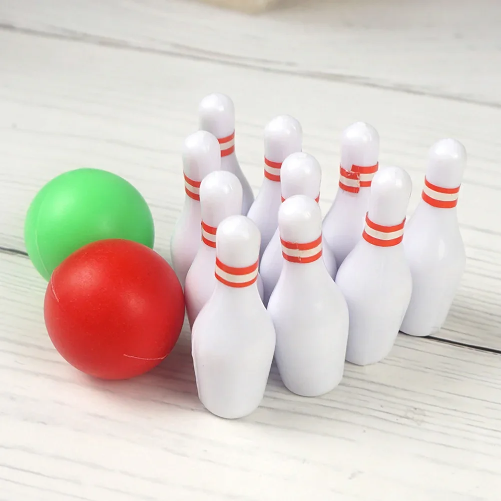 1/12 Miniature Bowling Sporting Goods Art Crafts Dollhouse Bowling Ball Toys Desktop Ornaments Christmas Gifts for Model Lovers