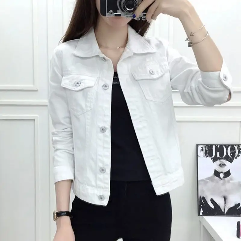 

Women's Denim Jacket Fashion Long Sleeved Retro Single Breasted Top Korean Casual Washed Denim Jacket New for Spring and Autumn