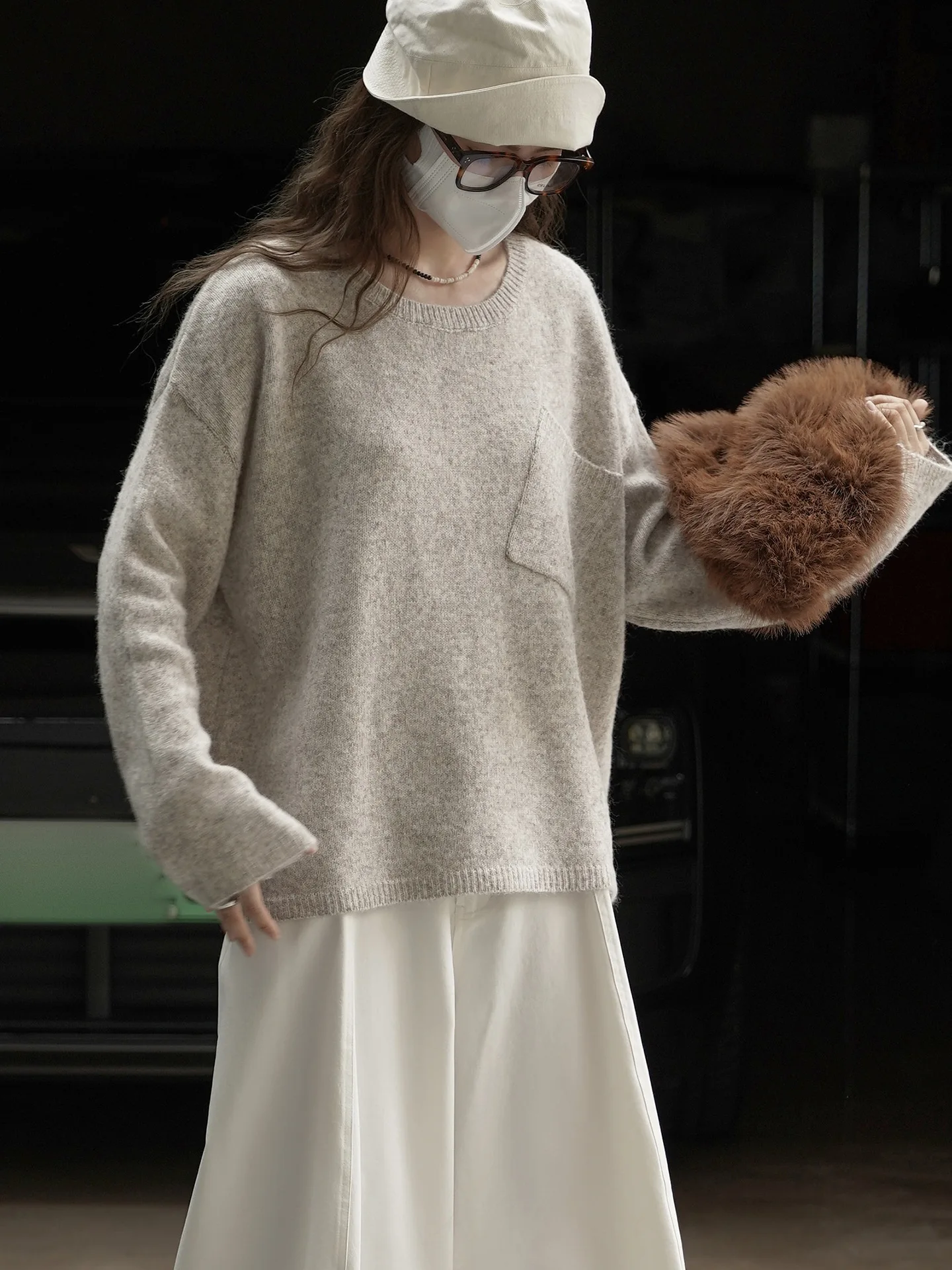 Suéter de lana corto con bolsillo de un solo lado, sencillo y perezoso, top suelto y agradable para la piel para mujer