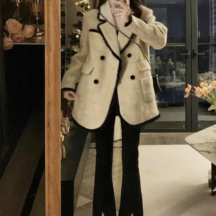 

Tweed Jacket In White Womens Autumn Pleated Silhouette Vintage Tailored Simplicity Ladylike Professional Classic Wearable Gentle