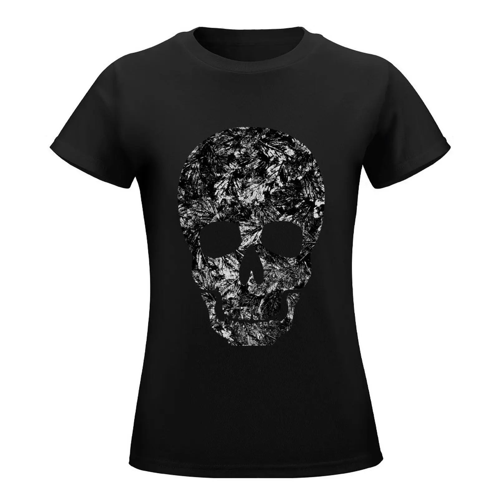 White leaves in darkest skies abstract skull T-Shirt oversized new edition cute t-shirts for Women