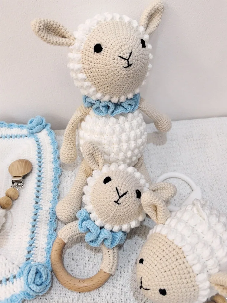 Anel educacional para recém-nascidos, brinquedo de dentição, desenho animado, cordeiro, ovelha, anel de madeira, chocalho, brinquedo de lã de crochê, toalha de corrente de chupeta personalizada