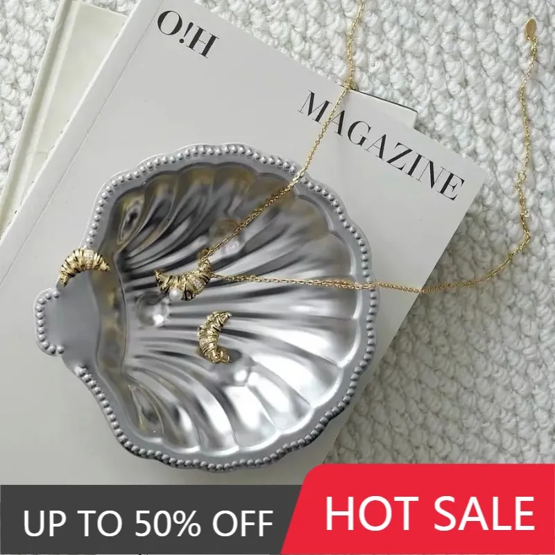 Retro Stainless Steel Storage Plate Exquisite Jewelry Dish Tray Decorative Props Shell Pattern Tableware Dish Dessert Plate Gift