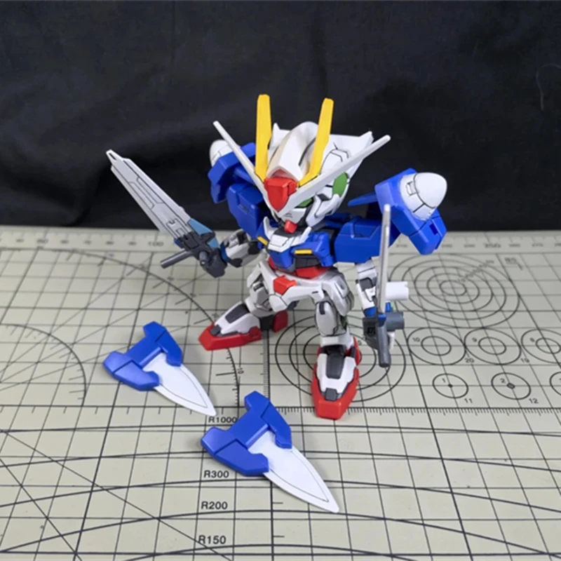 Bandai SDEX-STANDARD 008 OO Gundam model Q version robot figure animation peripheral collection DIY assembled toy ornaments gift