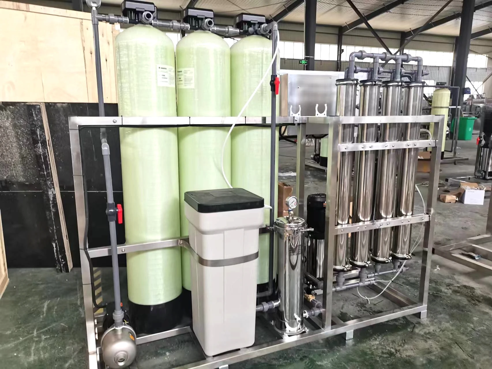 逆浸透膜浄水システム 飲料水 業務用浄水システム