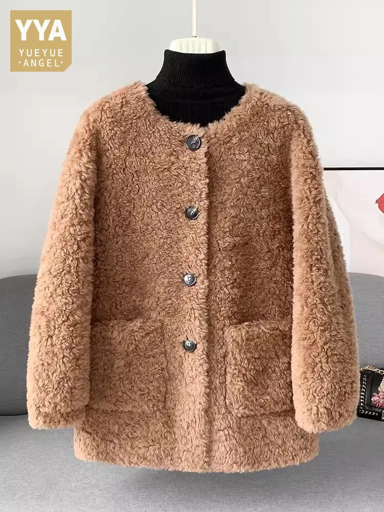 Winter Women Fashion Real Wool Coat O-Neck Single Breasted Casual Lamb Fleece Overcoat Fashion New Lady Sheep Shearing Jacket