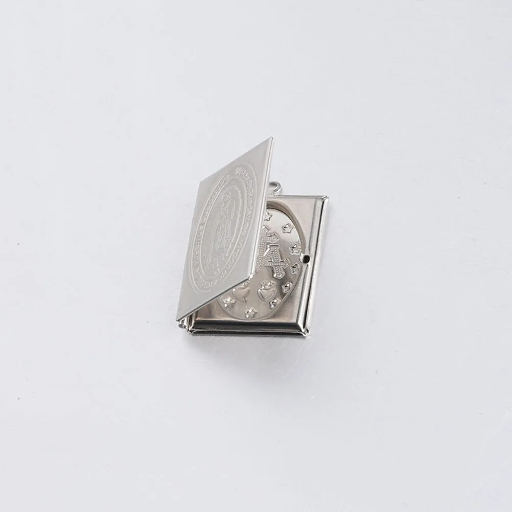 

2Pcs Stainless Steel Photo Box Accessories 27.3x35mm Bible Keychain Pendant Metal Decor Portable Lightweight for Crafts