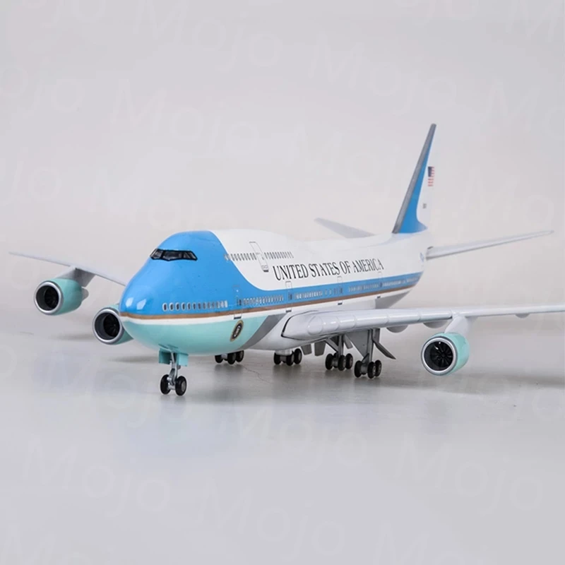 1:150 Scale 47cm 747 Aircraft Model B747   Air Force One Boeing Aircraft With LED Lights (Touch or Voice Activated) For Decorati