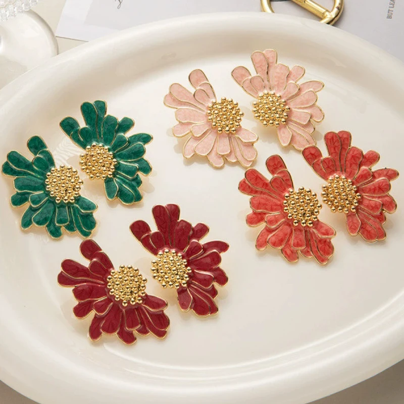 Abstract Alien Colorful Flower Irregular Earring for Women Enamel Temperament Ear Jewelry Simple Christmas Valentine's Day Gift