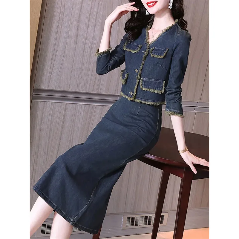 

Autumn Female Wrap The Buttocks Denim Long Skirts Suit Women Long Sleeves Denim Maxi Skirt 2PCS Lady V Neck Skirt Two-piece Set