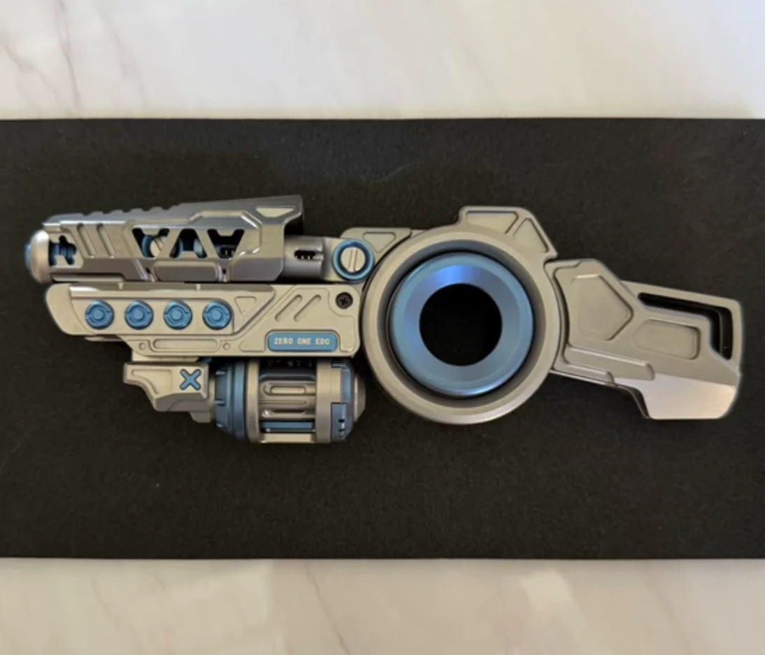 Used EDC 01EDC Space Knight 3.0 PRO Titanium Alloy spinner metal decompression toy