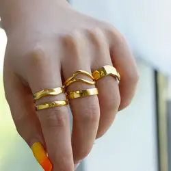 French style Stainless Steel Rings for Women Retro Vintage Gold Color Ring Wedding Jewelry Anti Fading Accessories Gifts 2024