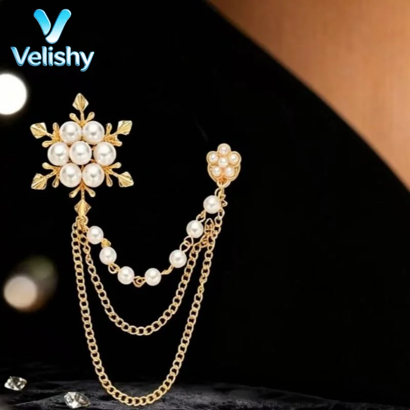Elegant Women Jewelry Pearl Snowflake Brooch with Tassels Chain Fashion Trend