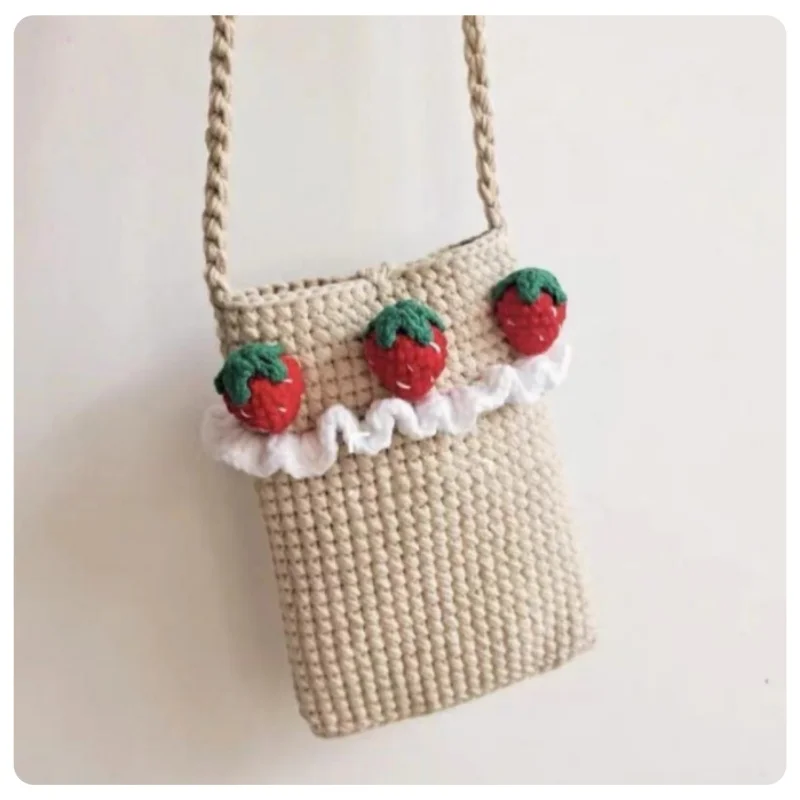 

Handmade crochet exquisite mobile phone bag, crossbody bag, key storage bag, simple strawberry card bag, zero wallet