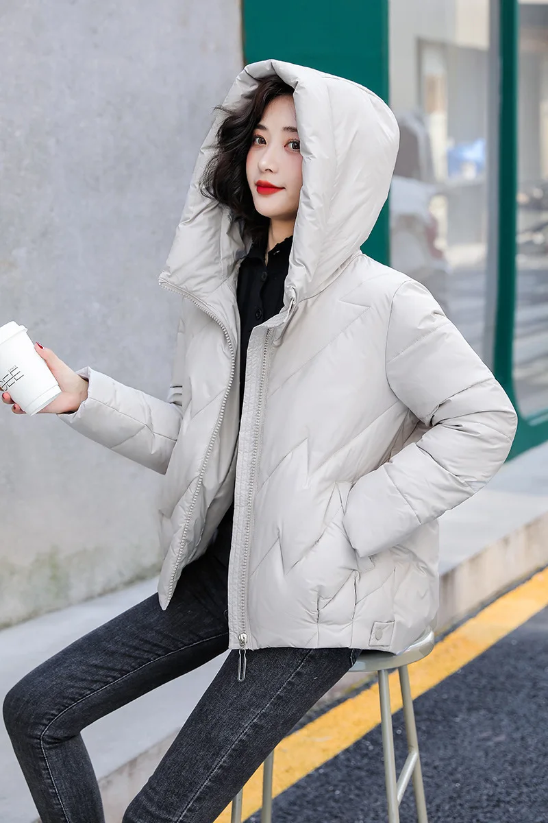 Women's Short Winter Cotton Jacket Warm New Loose Hooded Thick Cotton Coat Trendy Quilted Cotton Padded Jacket Parkas Clothing