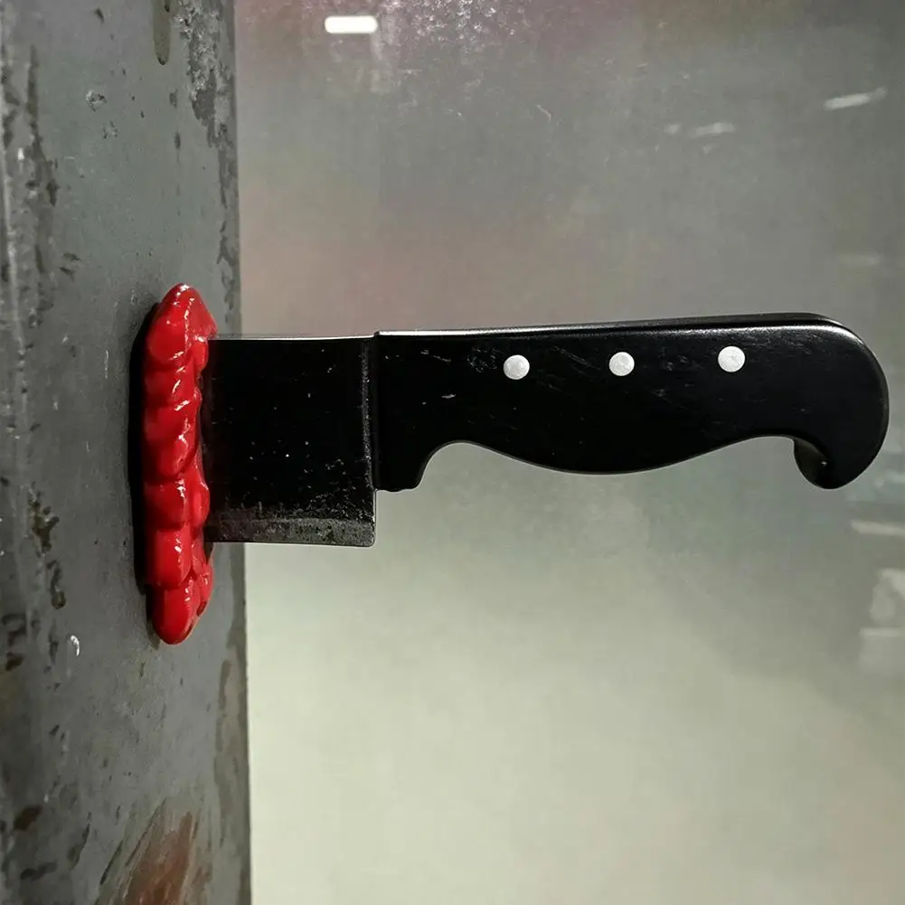 3D Creative Funny Knife Magnetic Fridge Stickers Novelty Funny Axe Tool Fridge Magnet Attractive Home Kitchen Decoration