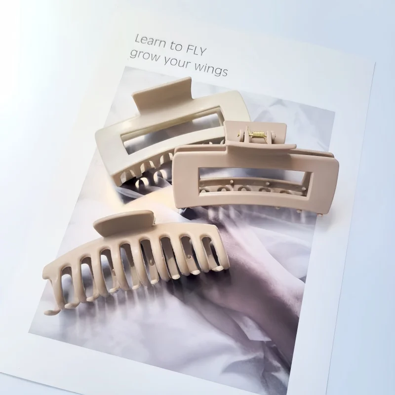Neue UV-beschichtete Halbmond-Haarspange für Damen, Eleganter Halbmond-Haarschmuck, Rutschfeste Silikon-Haarklammer, Haarnadeln und -clips – Detail 13