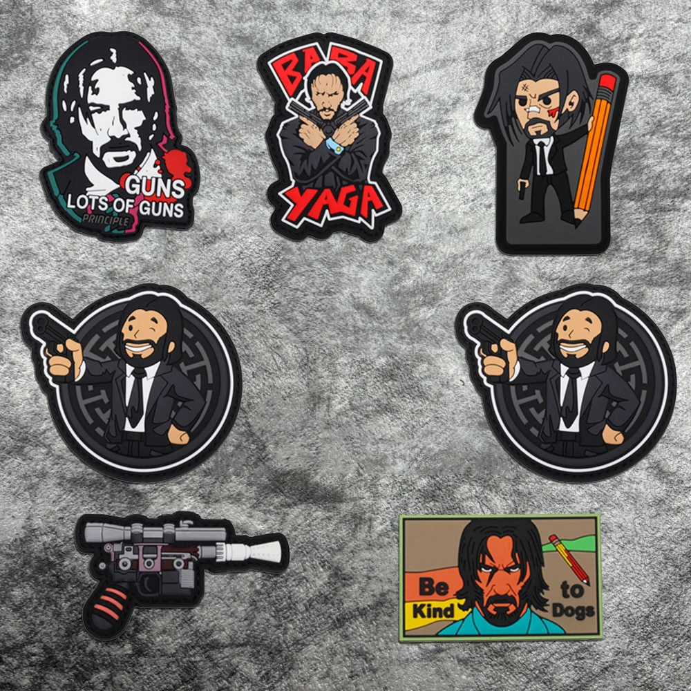 Parche de PVC con diseño de hombre serio, insignia de goma suave, efecto que brilla en la oscuridad y cierre de velcro en la parte posterior, adecuado para bolsos, mochilas, chalecos y decoración de ropa, pegatinas y parches bordados.