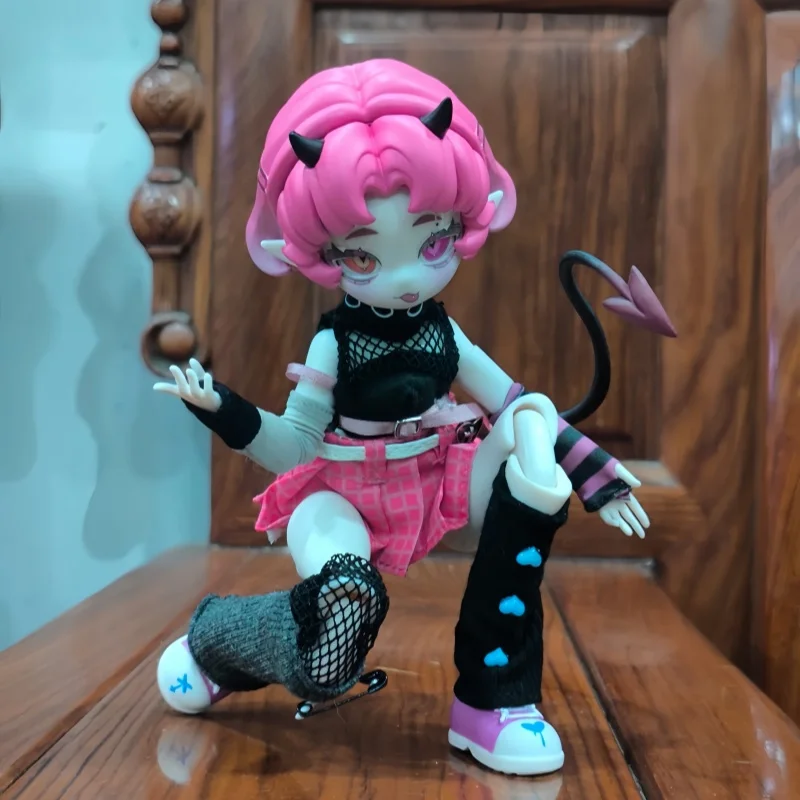 

Кукла Cooze BJD из серии «Рога дьявола» в закрытой упаковке — шарнирная кукла с подвижными суставами, изысканное украшение, креативный загадочный подарок для девочек