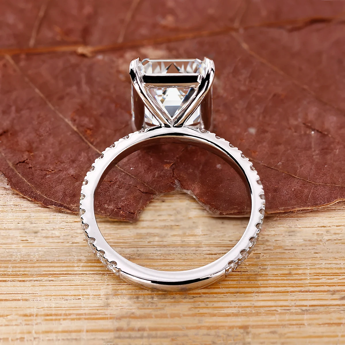 Klassische 3-Karat-Moissanit-Ringe im Smaragdschliff für Damen, D-Farbe, VVS1, echtes 925er Sterlingsilber, Verlobungs-, Hochzeits- und Party-Schmuck. – Detail 4