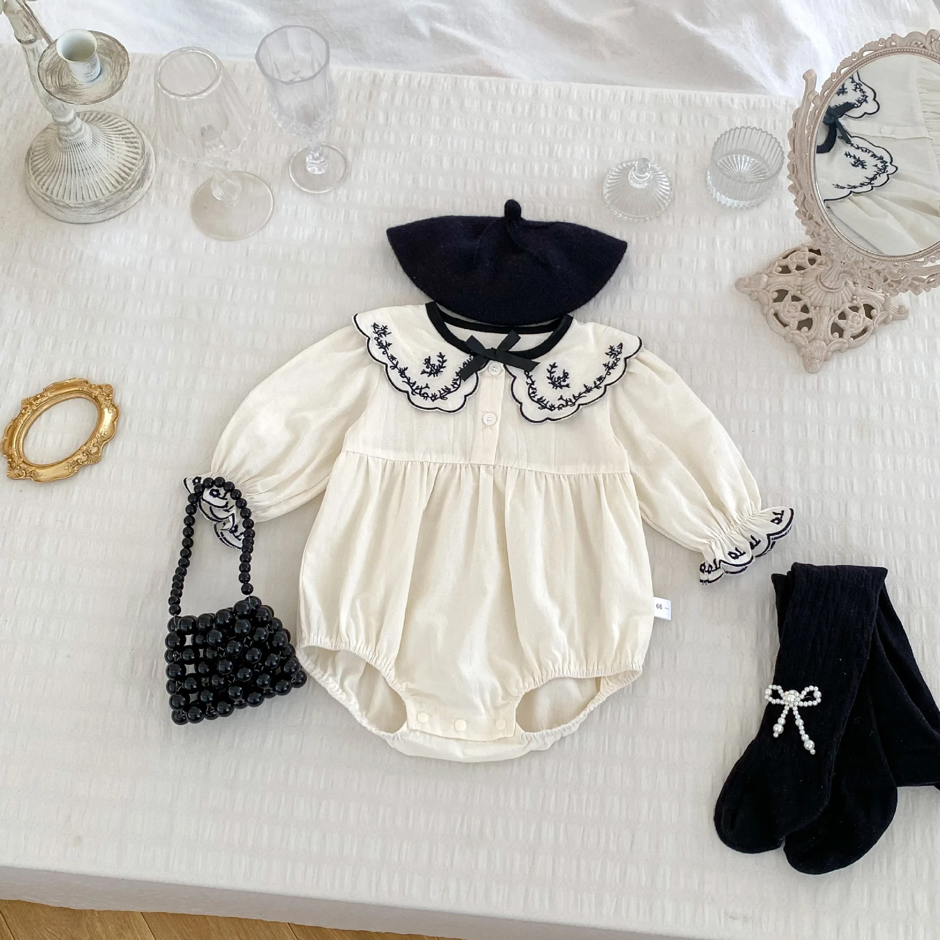 New Baby Girl Autumn Clothes: Stylish Embroidered Turn-Down Collar Long Sleeve Thin Bodysuit for Infants