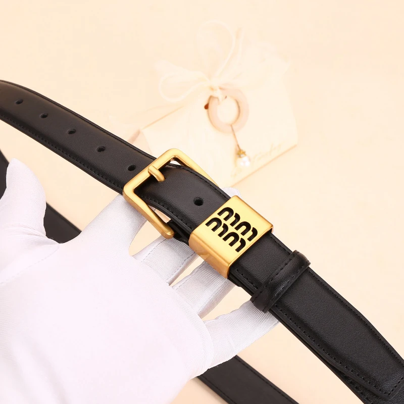 Women's leather belt, versatile decorative waistband, stylish design for jeans, fashionable trendy belt