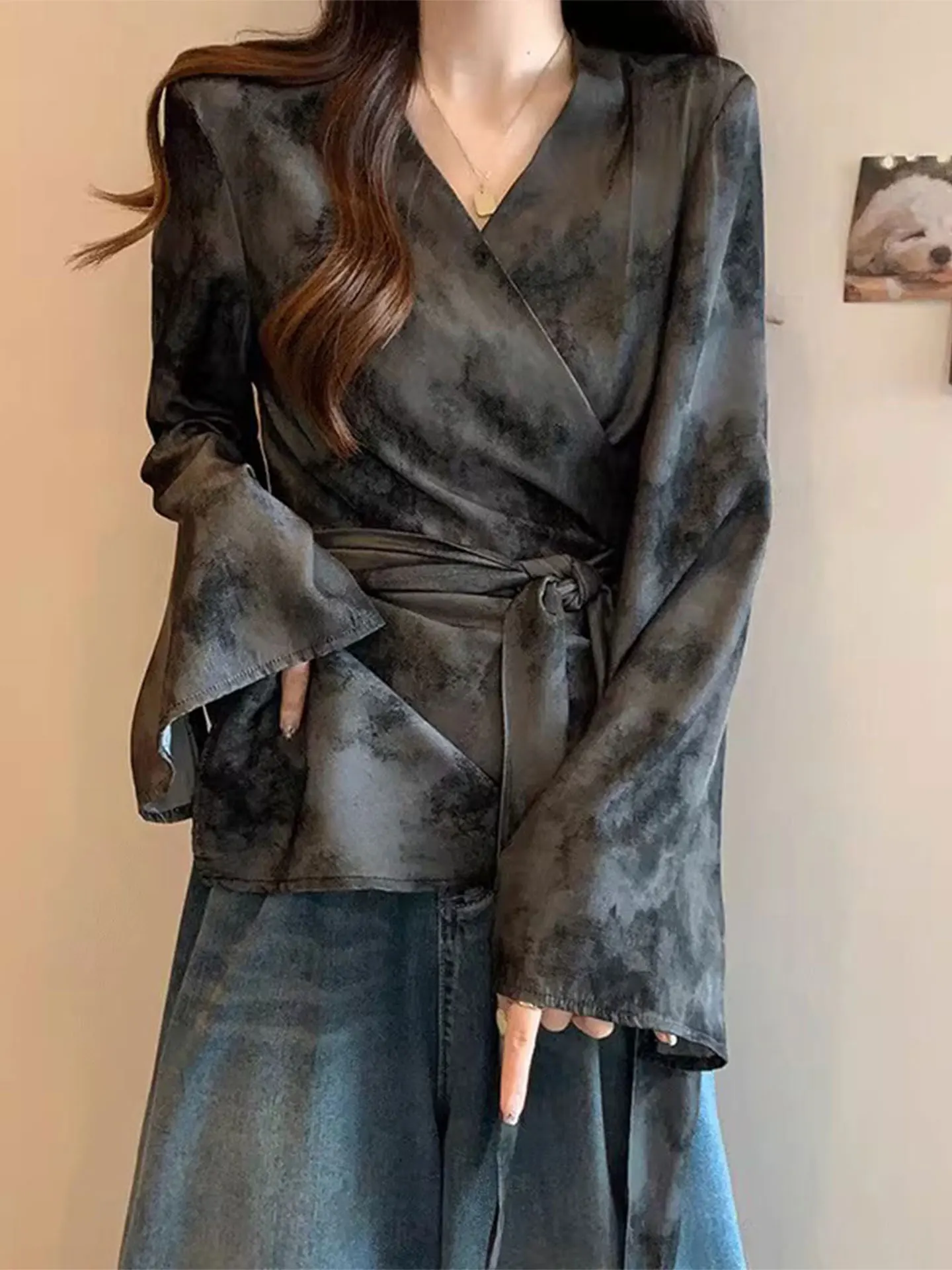 

Retro Tie Dye Long Sve irt Women's Spring plus Size ort Sle Waist Cinched Youthful Top Korean Sle Commute Faion