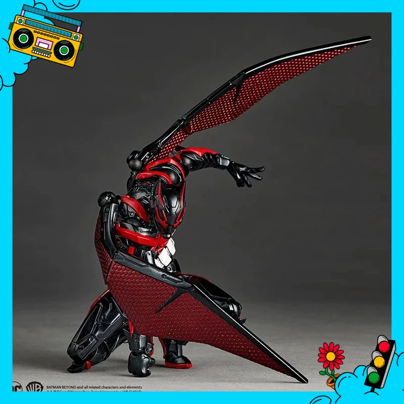 

In Stock KAIYODO Amazing Yamaguchi Revoltech Batman Beyond Action Collectible Model Assemble Toys Gift