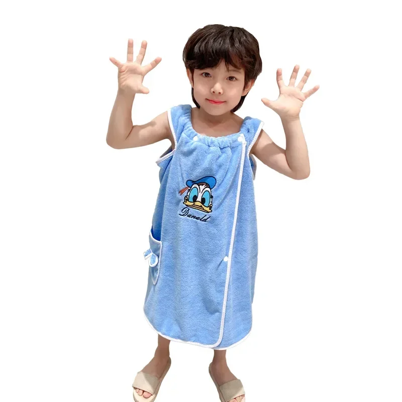 Sling bath skirt can wear bath towel absorbent lint bath towel home soft coral wool for boys and girls.