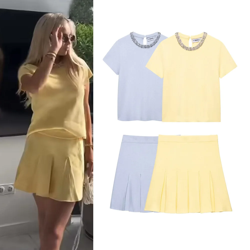 

2 Pcs Women Knited Skirt Suit Summer O-neck Slim Tops + Mini Stright Bodycon Skirts Grils Slim Outwear Set