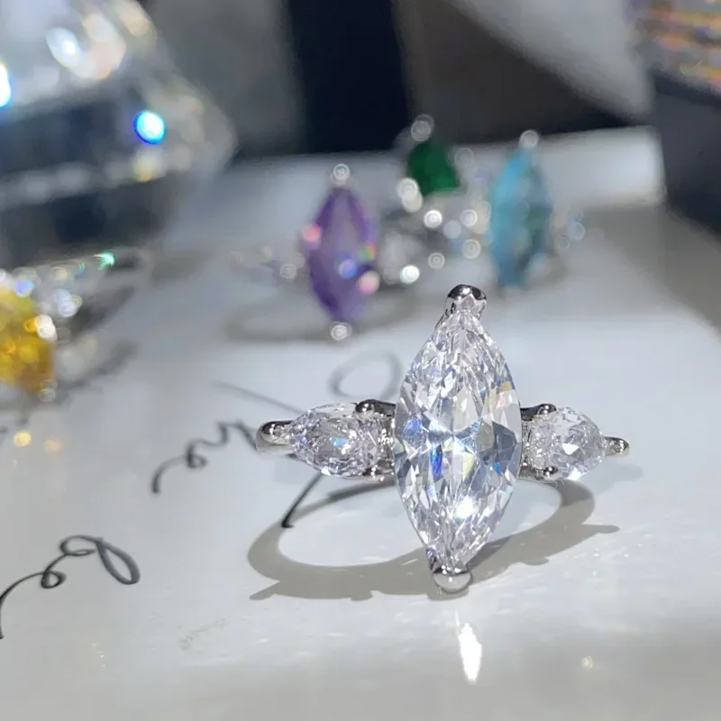 

MDL Moissanite Style Sweet Temperament Fashion Luxury 18K High Carbon Diamond Plated Ring 6 Carat Eternity Wedding Ring