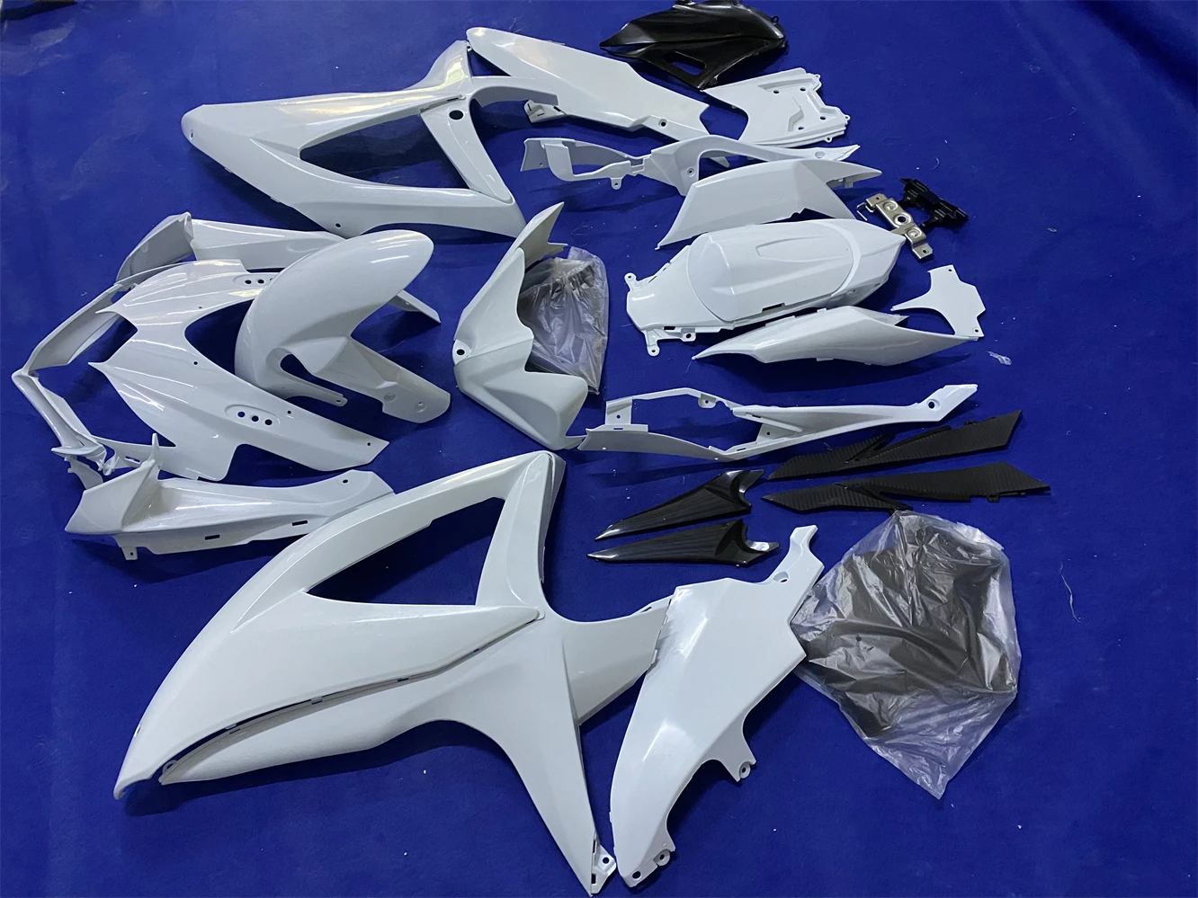 Motorcycle fairing for GSXR600 08 09 10 years GSXR750 2008 2009 2010 K8 K9 K10 Small R Medium R fairing is not painted