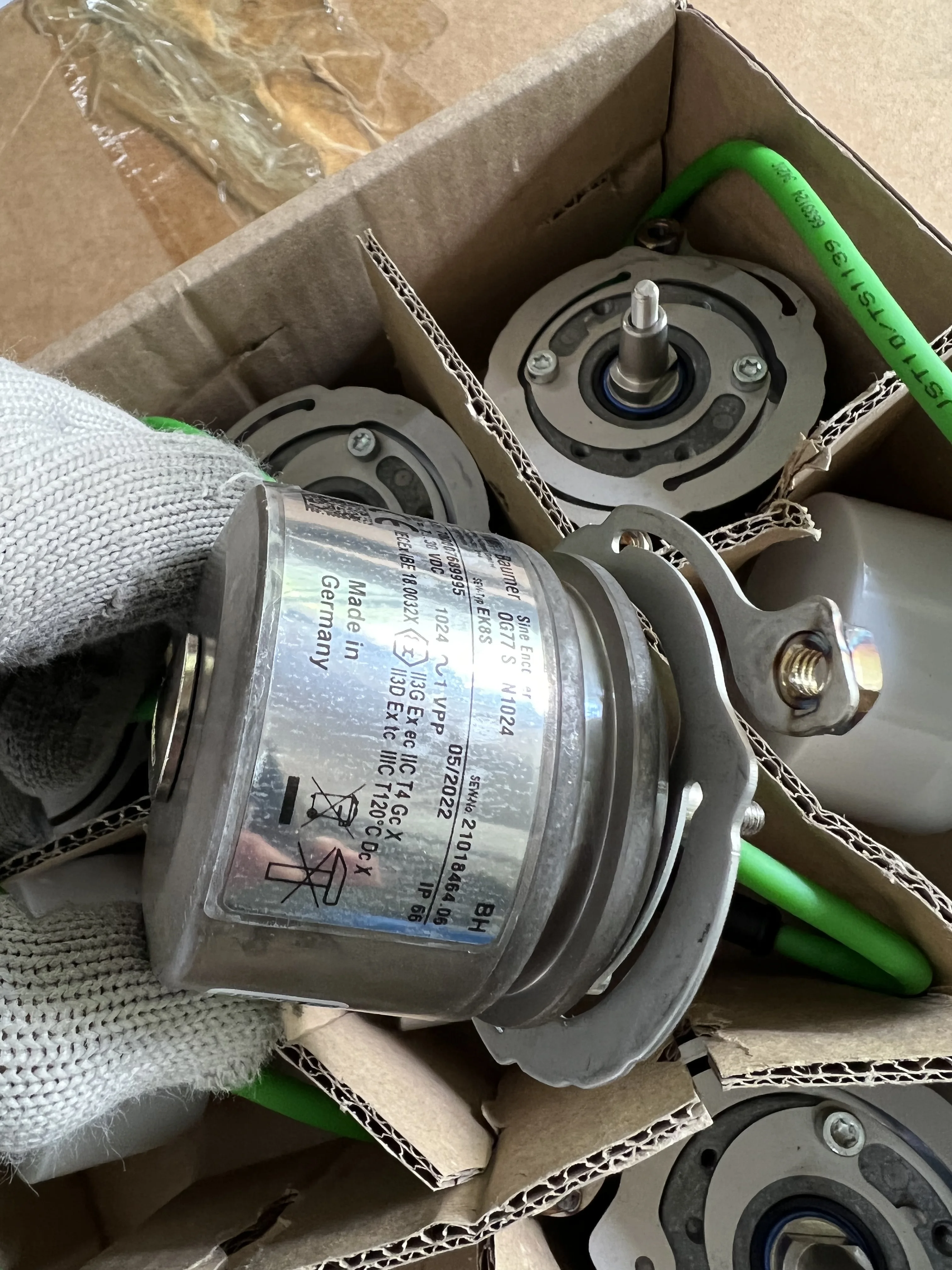SEW EURODRIVE Germany Incremental Encoder ES7R/EV7R OG73 RN 1024 13642707 Brand New Original Authentic Product in Stock