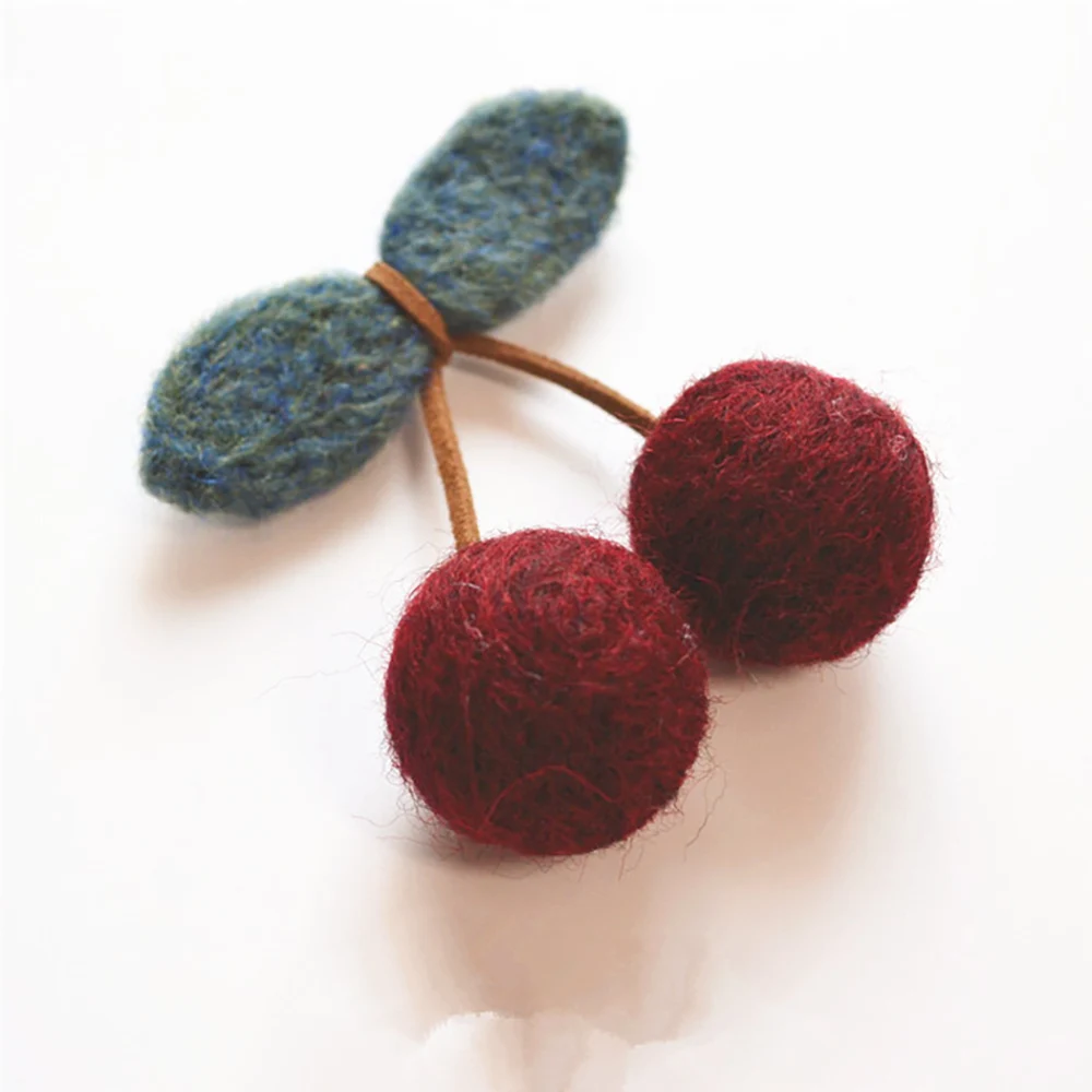 1 Piece 7*8 CM New Handmade Felted Wool Delicate Cherry Brooch Dress Sweaters Perfect Match Single Product