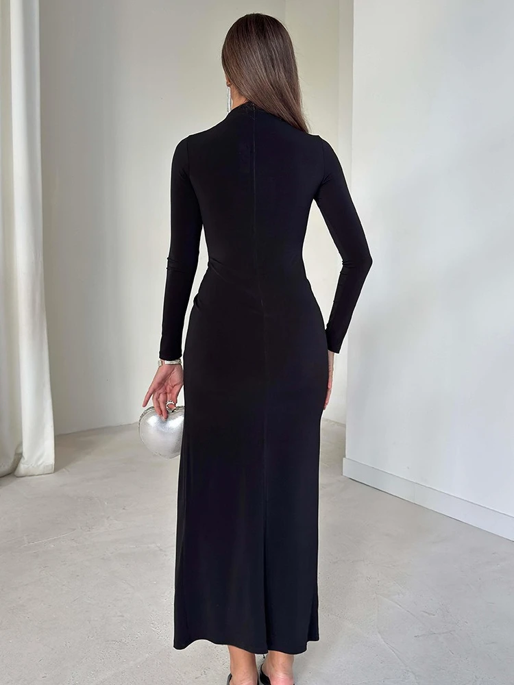 2025 Autunno Inverno Bottoni Tuniche increspate Abito lungo per le donne Elegante manica lunga Vita alta Pieghe Abiti da sera aderenti