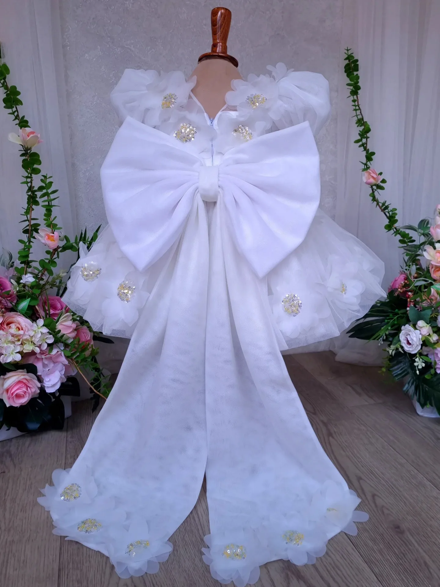 custom-flower-girl-dress-wedding-gown-birthday-party-dress-big-bow-3d-floral-sequin-tulle-princess-dress-with-long-train-for-lit