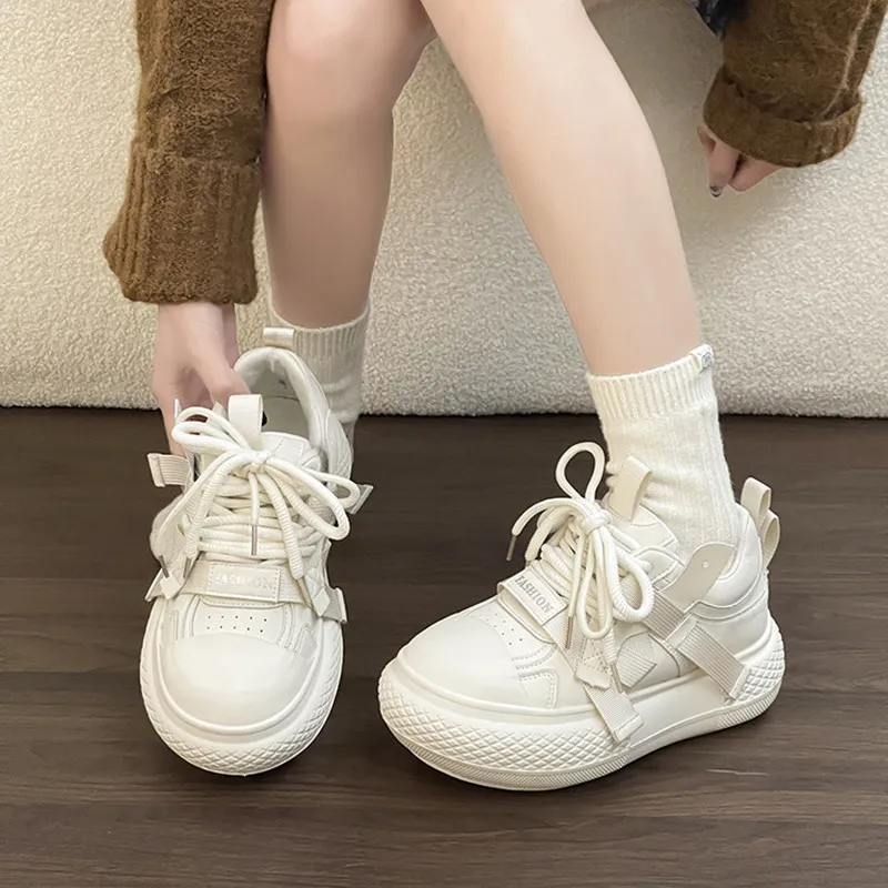 

Дизайнерские женские туфли на платформе и высоком каблуке в весеннем стиле 2026 года, повседневные, с круглым носком и перекрестной шнуровкой.