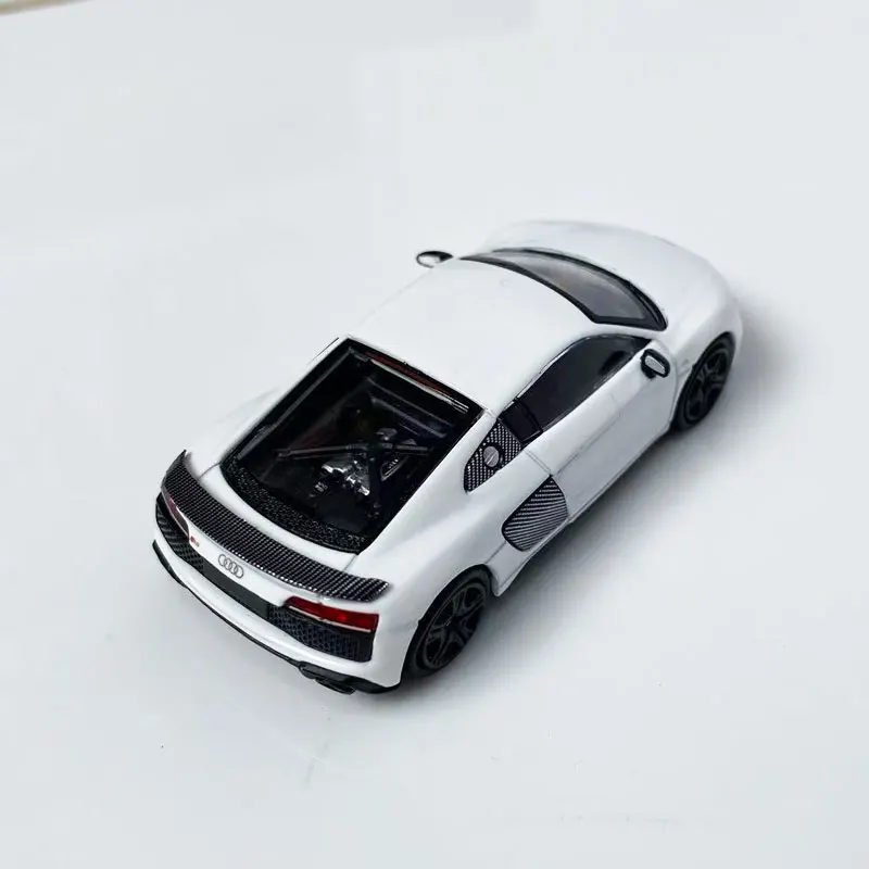 MASDI 1/64 Audi R8 V10 modèle de voiture en alliage de simulation moulé sous pression, jouet cadeau de festival pour garçons. Ornements de collection pour adultes.