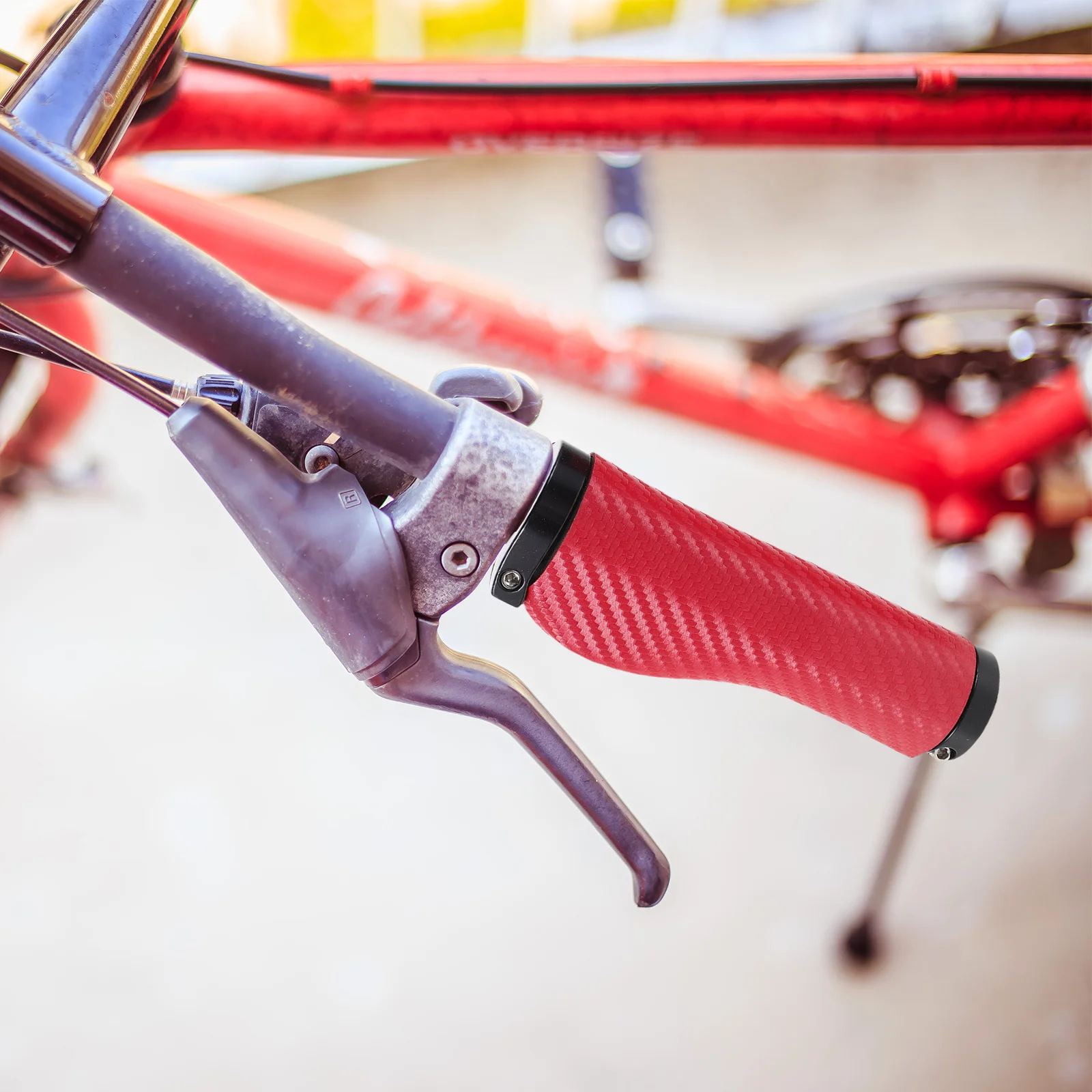 

1Pair 22.2mm Anti-Slip PU Mountain Bike Handlebar Grips Hand-Sewn Shock-Absorbing Non-Slip Cover Bikes Handlebar Grip