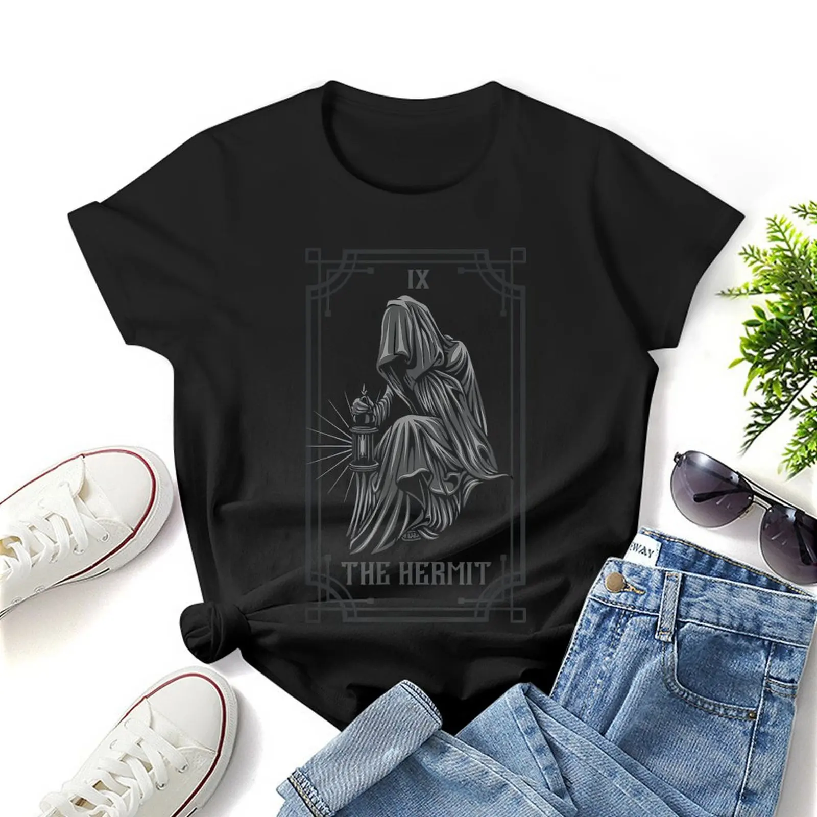 The Hermit IX Gothic Tarot Card T Shirt Women  Graphic Shirts T-Shirt Casual Short Sleeved Black Female Tee T-shirts