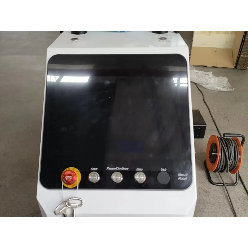 Macchina per palletizzazione di custodie Palletizzatore a colonna singola Palletizzatore automatico Robot impilatore Linea di produzione di acqua in bottiglia