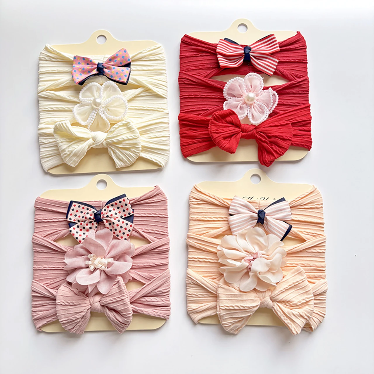 

Набор из 3 шт.: Детские повязки на голову с милыми цветами и бантиками для новорожденных мальчиков и девочек, эластичные, из мягкого хлопка, аксессуары для волос для детей