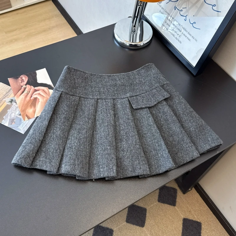 Women's Grey Khaki Woolen Casual Mini Skirt Y2K Japanese Harajuku Cute Fashion Aesthetic College Autumn Winter Short Skirt 2025
