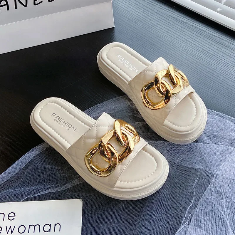 Luxury Summer Slippers Women Flat Outdoor Trend Beach Sandals Female Flip Flops Brand Design Slides Shoes Woman 2024