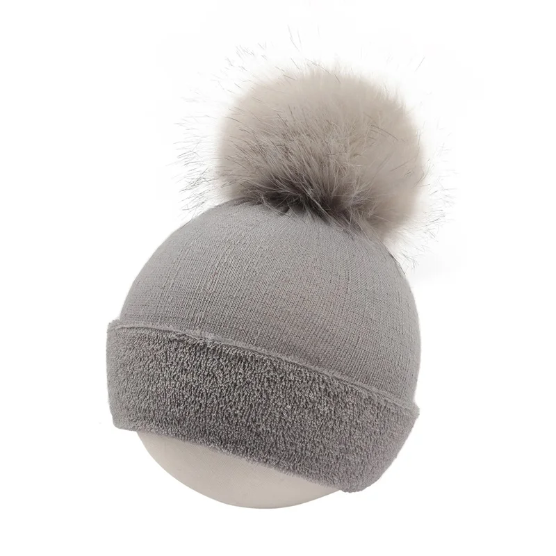 Adorable Winter Pom Pom Beanies for Babies Soft Warm Knitted Hats with Faux Fur Ball Infant Caps Cozy Solid Color Headwear