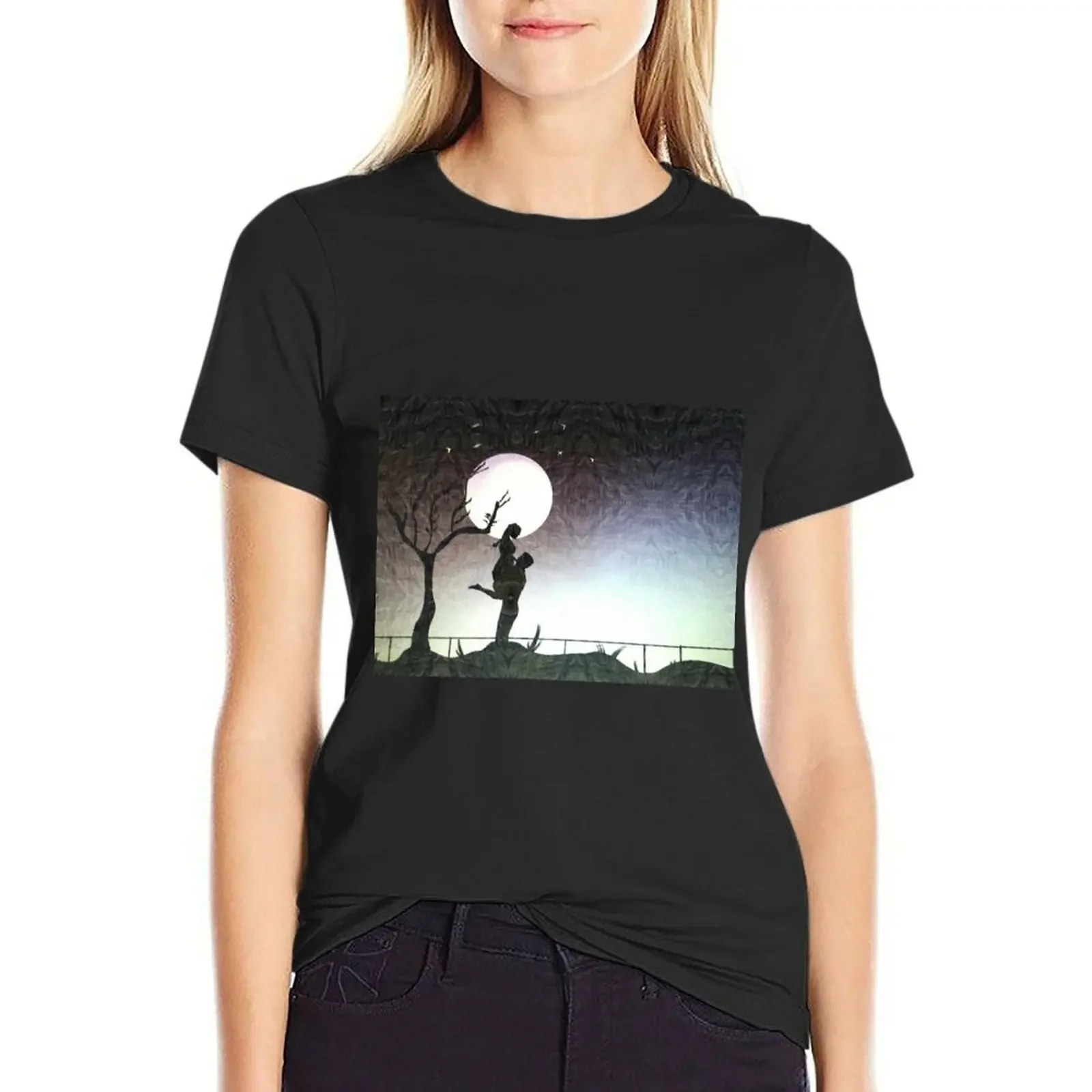 

Full Moon Beautiful Night for Romantic Couple T-Shirt graphics oversized customs tops black t shirts for Women