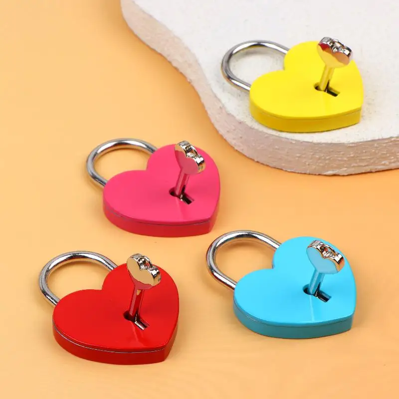 NEW 45*59*8mm Heart Shaped Padlock With Matching Keys Romantic Metal Love Locks For Travel Wedding Gift Diary Bag Luggage Decor